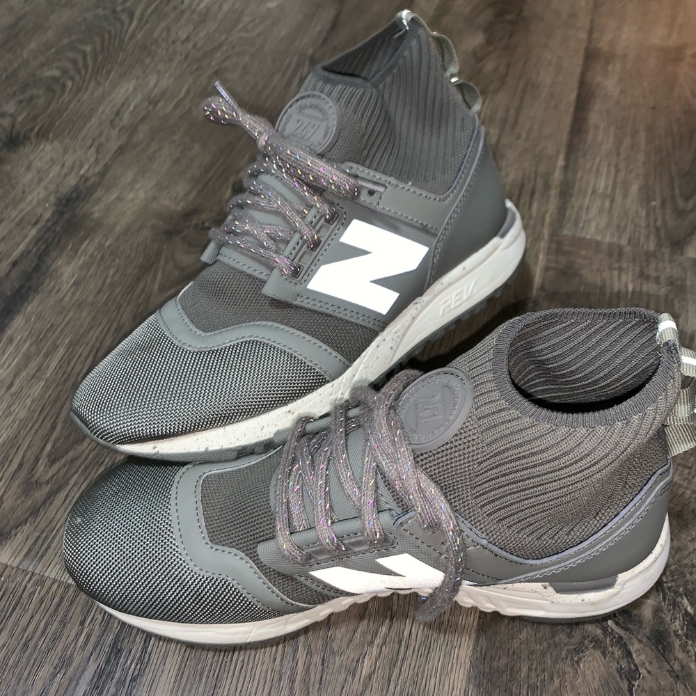 New balance shoes